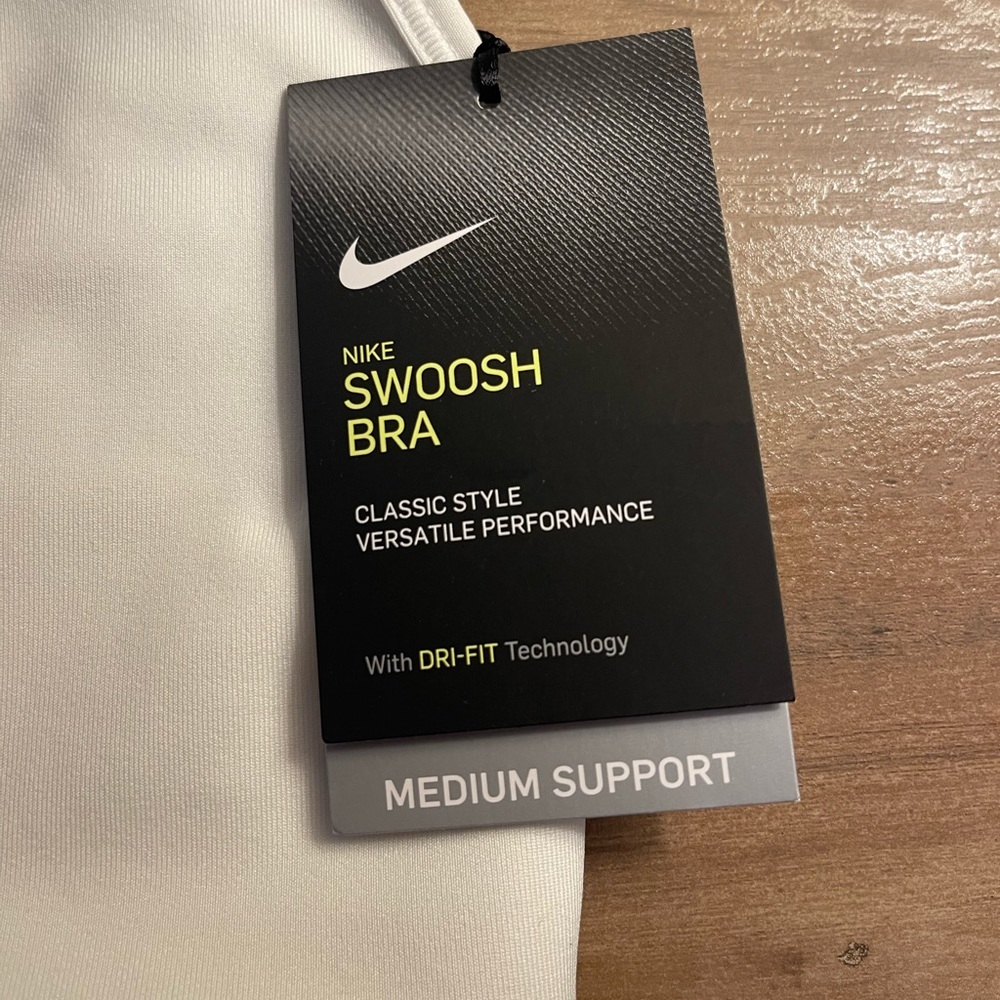 Nike Pro Swoosh Medium Support Sports Bra for Training - Picture 5 of 11